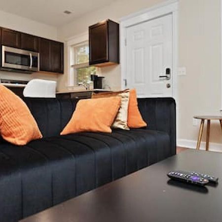 Corporate Housing Mgm Apartment Detroit Exterior photo