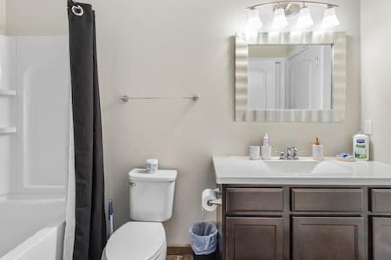 Corporate Housing Mgm Apartment Detroit Exterior photo